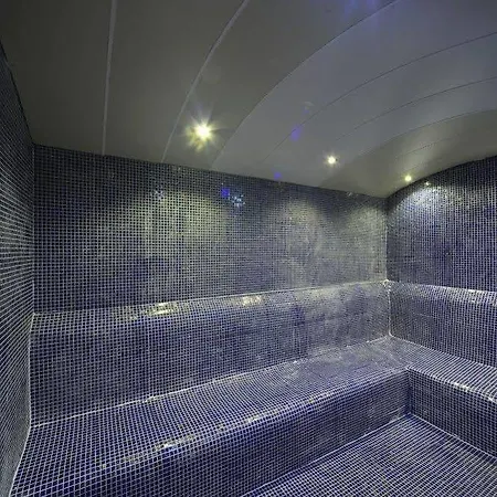 Hotel Calista, Empire, Seven Stars 5*