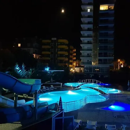 Ξενοδοχείο Calista, Empire, Seven Stars